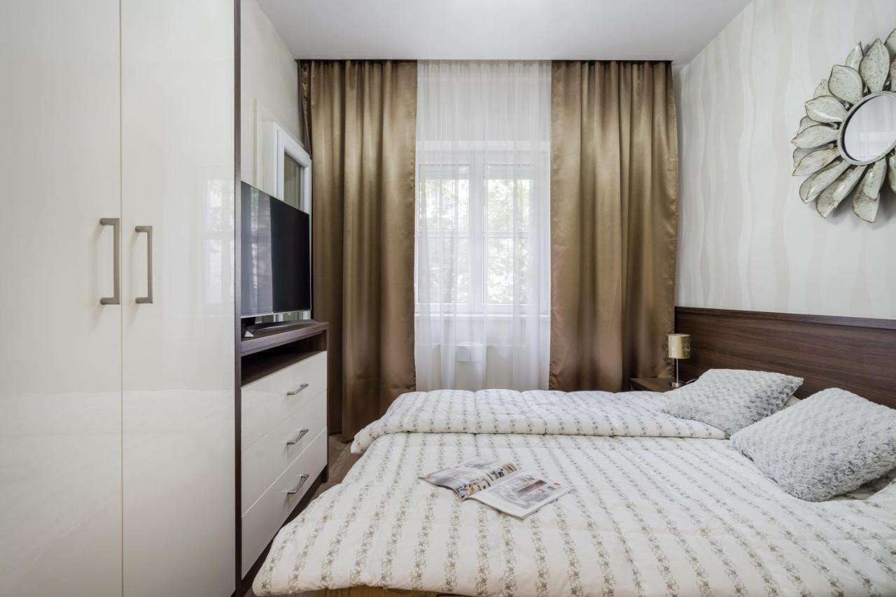 Bpr Ethereal Panoramic Suite With A/C & Balcony Budapest Exterior photo